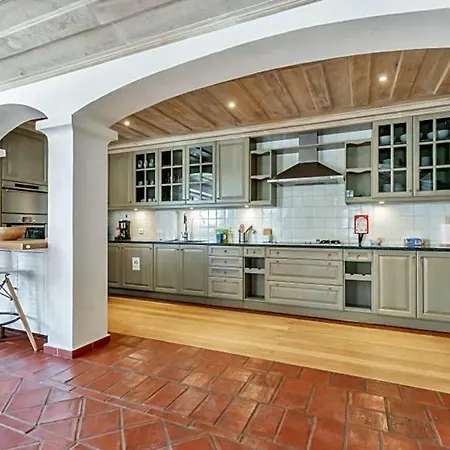 Sleeps 12 Pool Air Con Wifi * Boliqueime